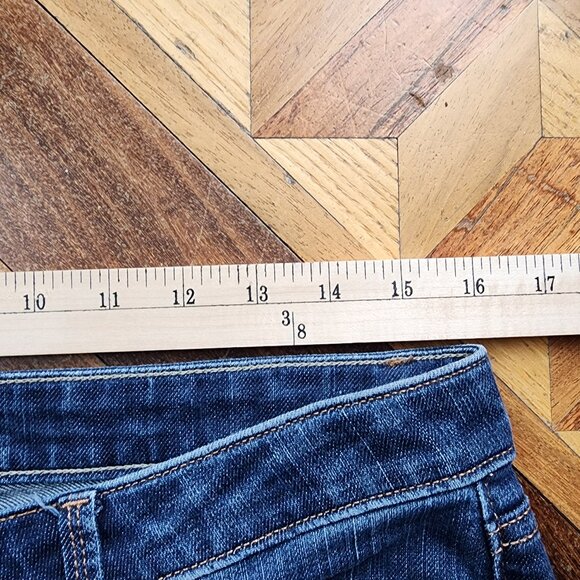LOFT Curvy Medium Wash Bootcut Jeans Size 6 - Picture 9 of 16